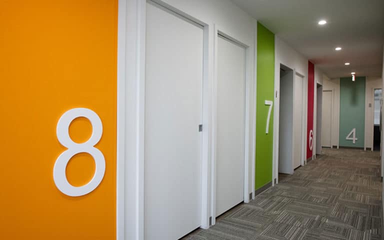 Operatory hallway